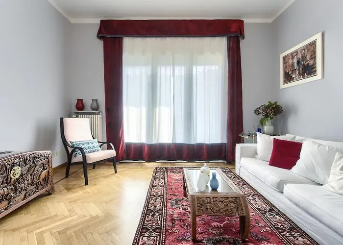 Dimora Mantelli ميستر