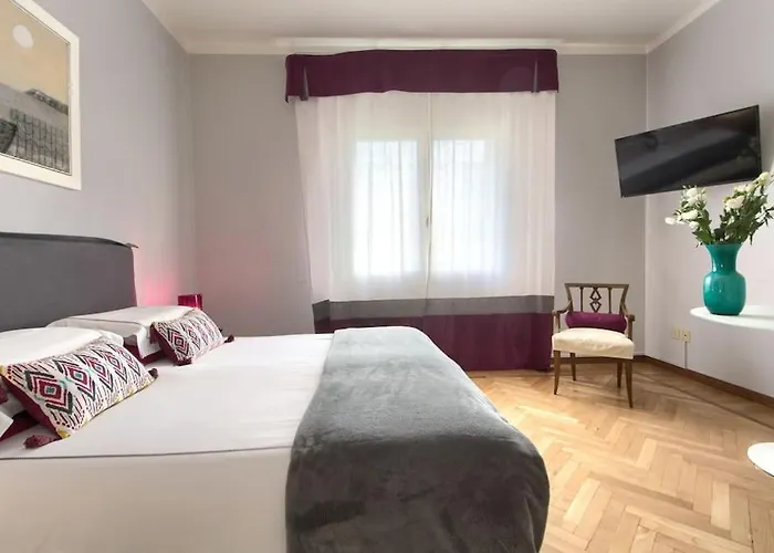 Dimora Mantelli شقة