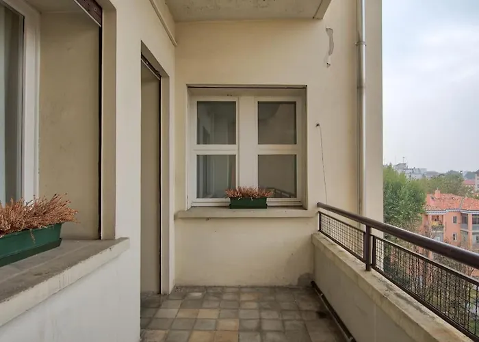 Dimora Mantelli ميستر